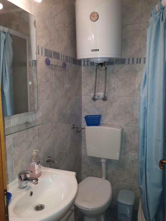 Mala Basina -Maslina Apartment Vrbanj Exterior foto